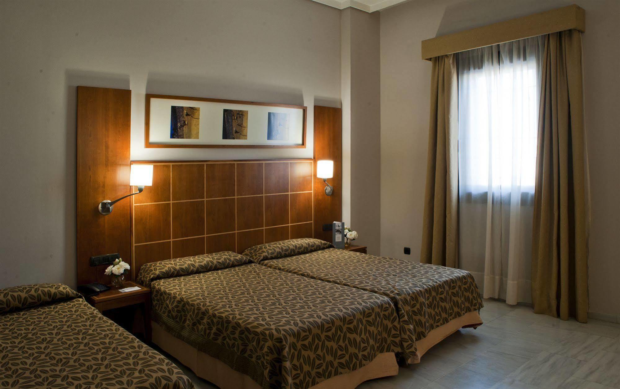 Exe Ciudad De Cordoba Hotel Cameră foto